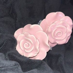 Flower Knobs